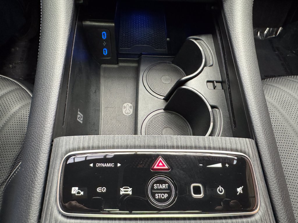 Certified 2023 Mercedes-Benz EQS 580 4MATIC Sedan w/ Exclusive Trim Package image 18