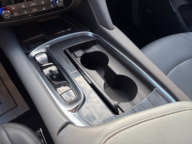 Used 2022 Buick Enclave Premium image 16