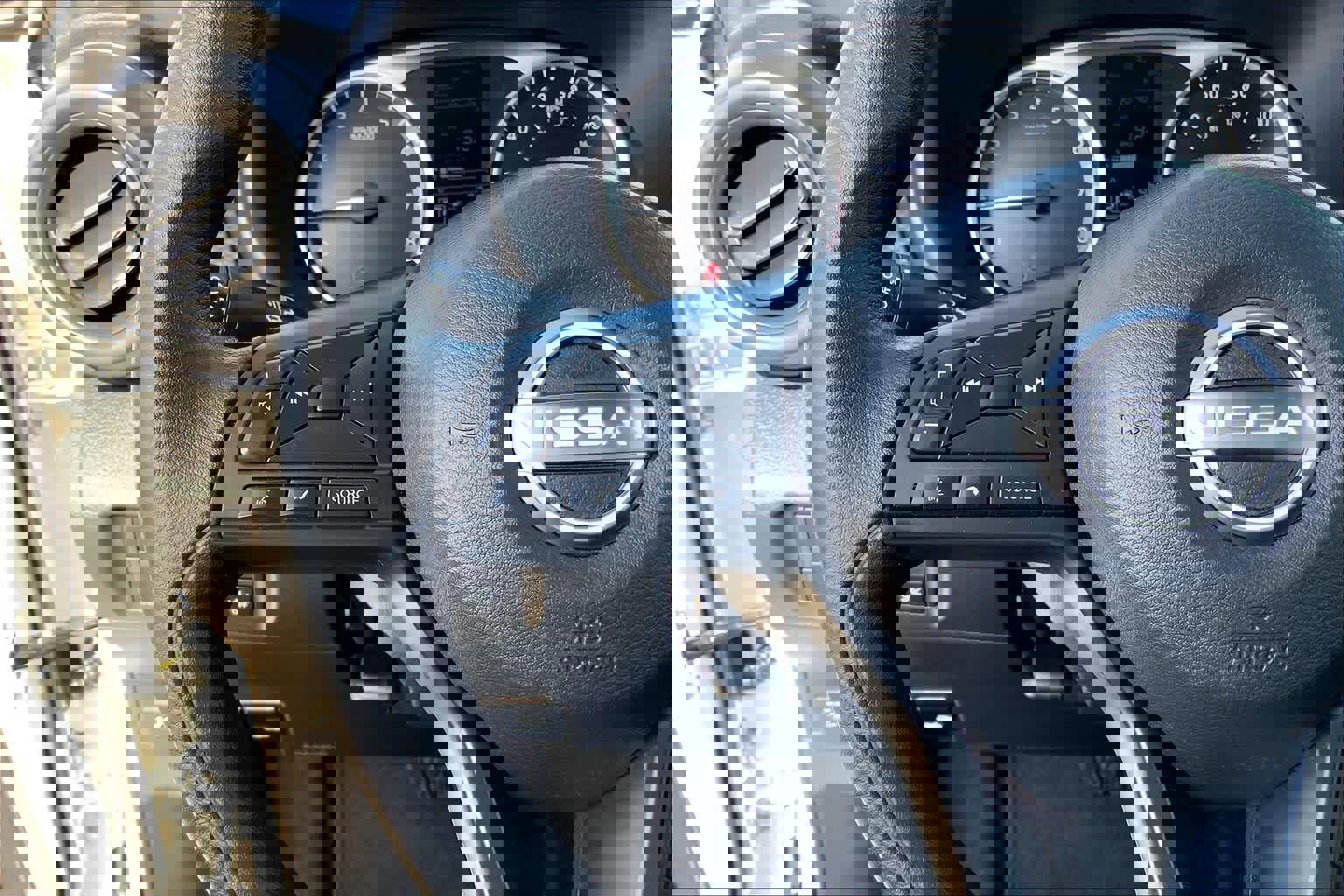 Used 2024 Nissan Kicks S w/ Interior Electronics Package image 23