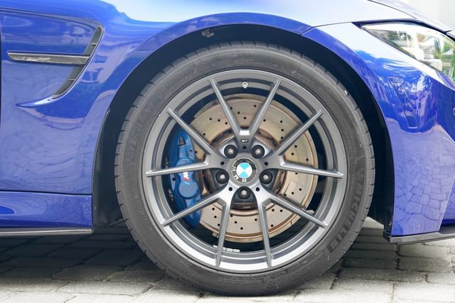 Used 2018 BMW M3 CS w/ Executive Package RWD image 35