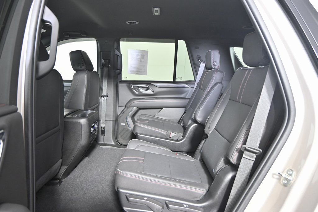 Used 2024 Chevrolet Tahoe RST w/ RST Performance Edition image 18