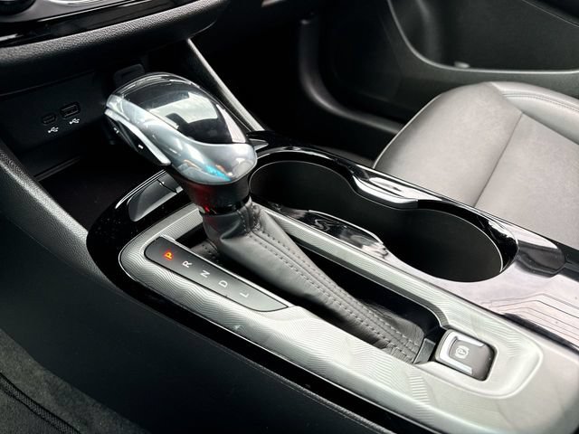 Used 2024 Buick Envista Sport Touring FWD image 19