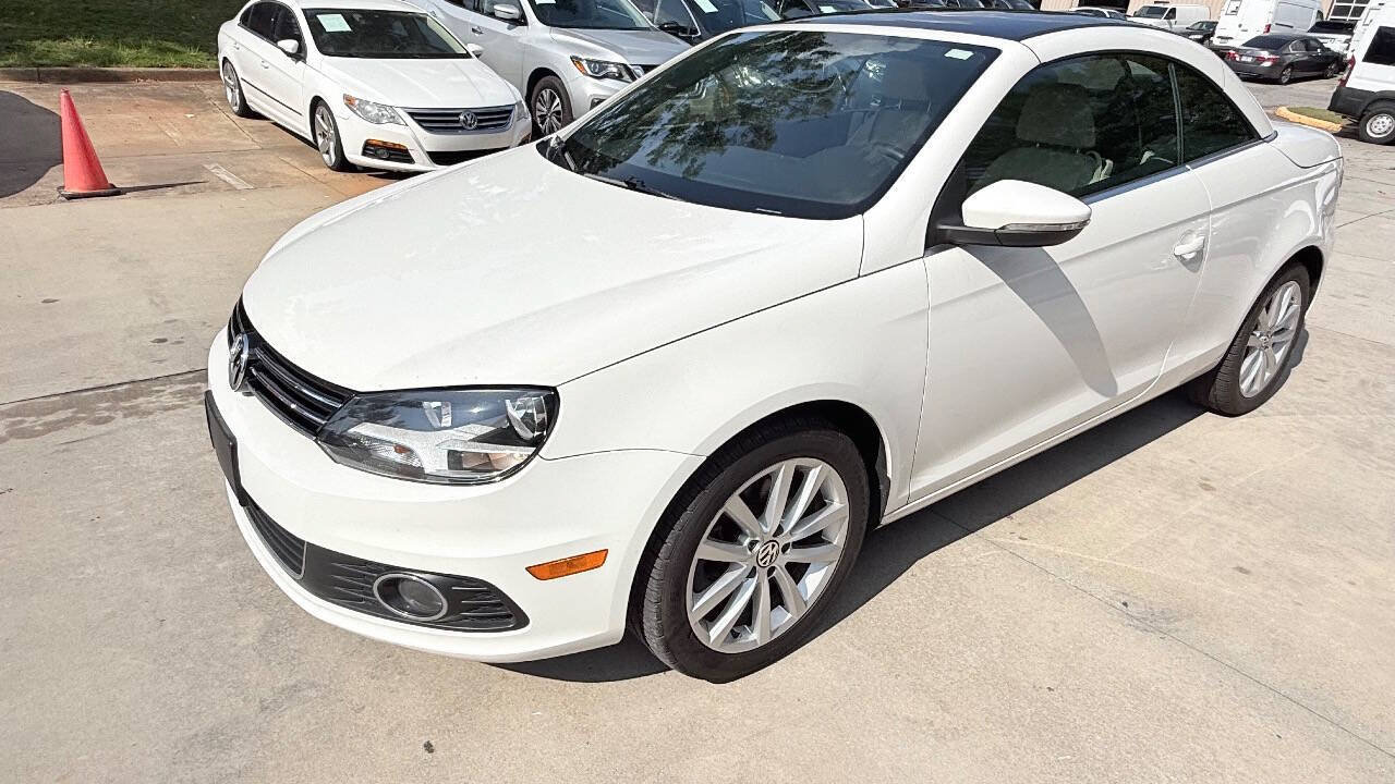 Used 2012 Volkswagen Eos Komfort FWD image 69