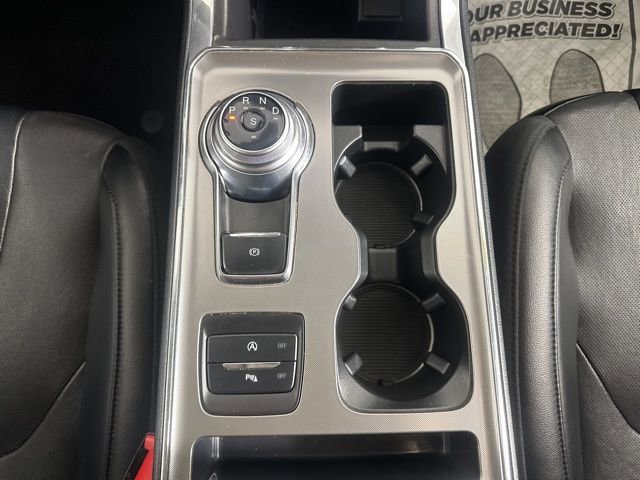 Used 2022 Ford Edge Titanium w/ Equipment Group 301A image 18