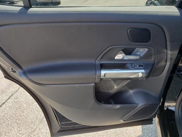 New 2026 Mercedes-Benz GLB 250 4MATIC image 13