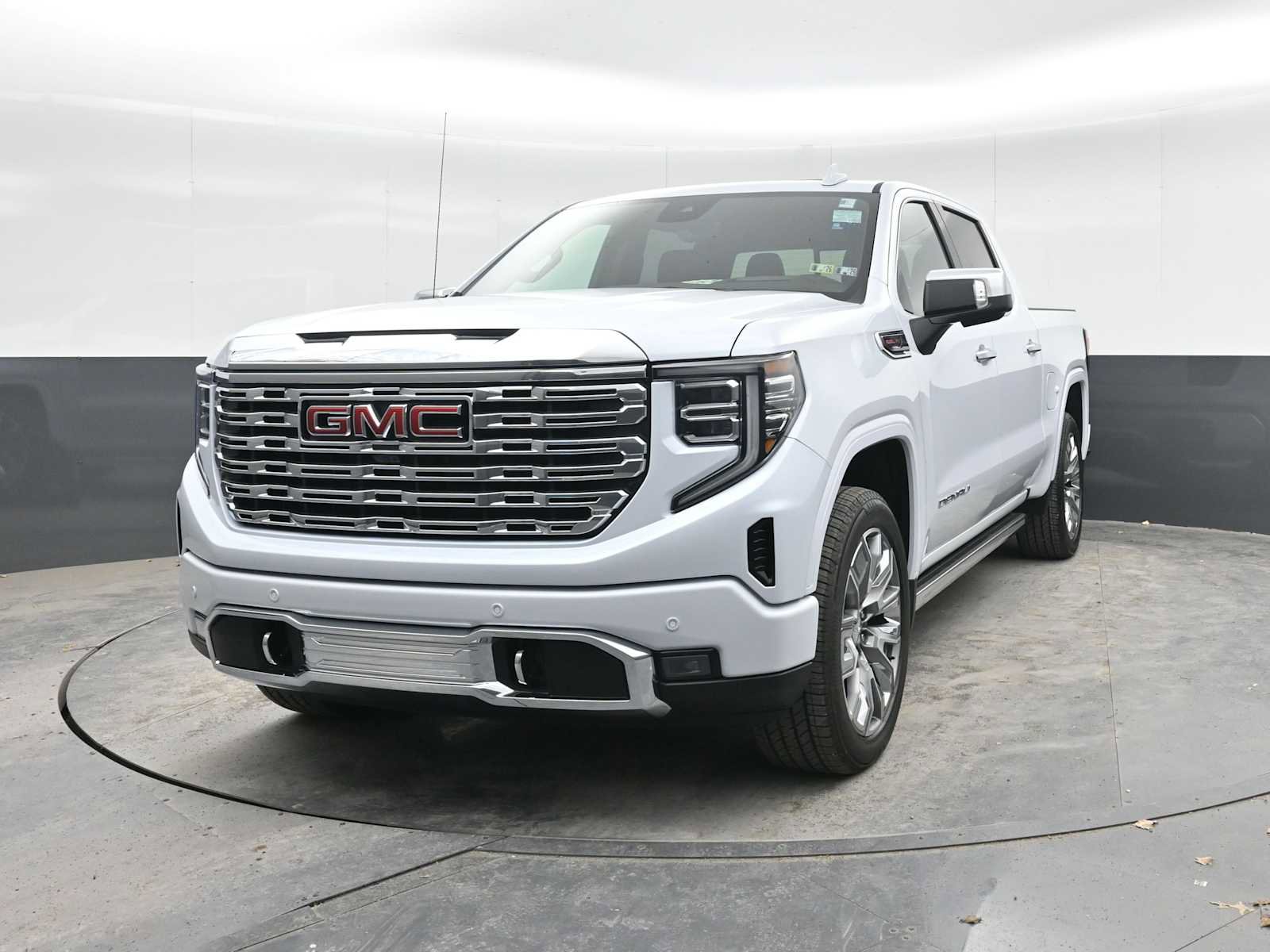 New 2026 GMC Sierra 1500 Denali image 5