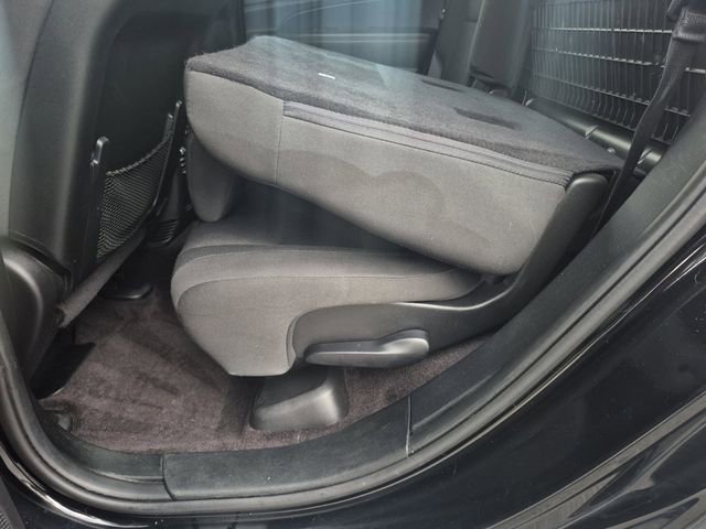 Used 2018 Jeep Grand Cherokee Laredo image 26