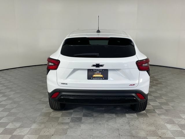 New 2026 Chevrolet Trax RS w/ Driver Confidence Package FWD image 12