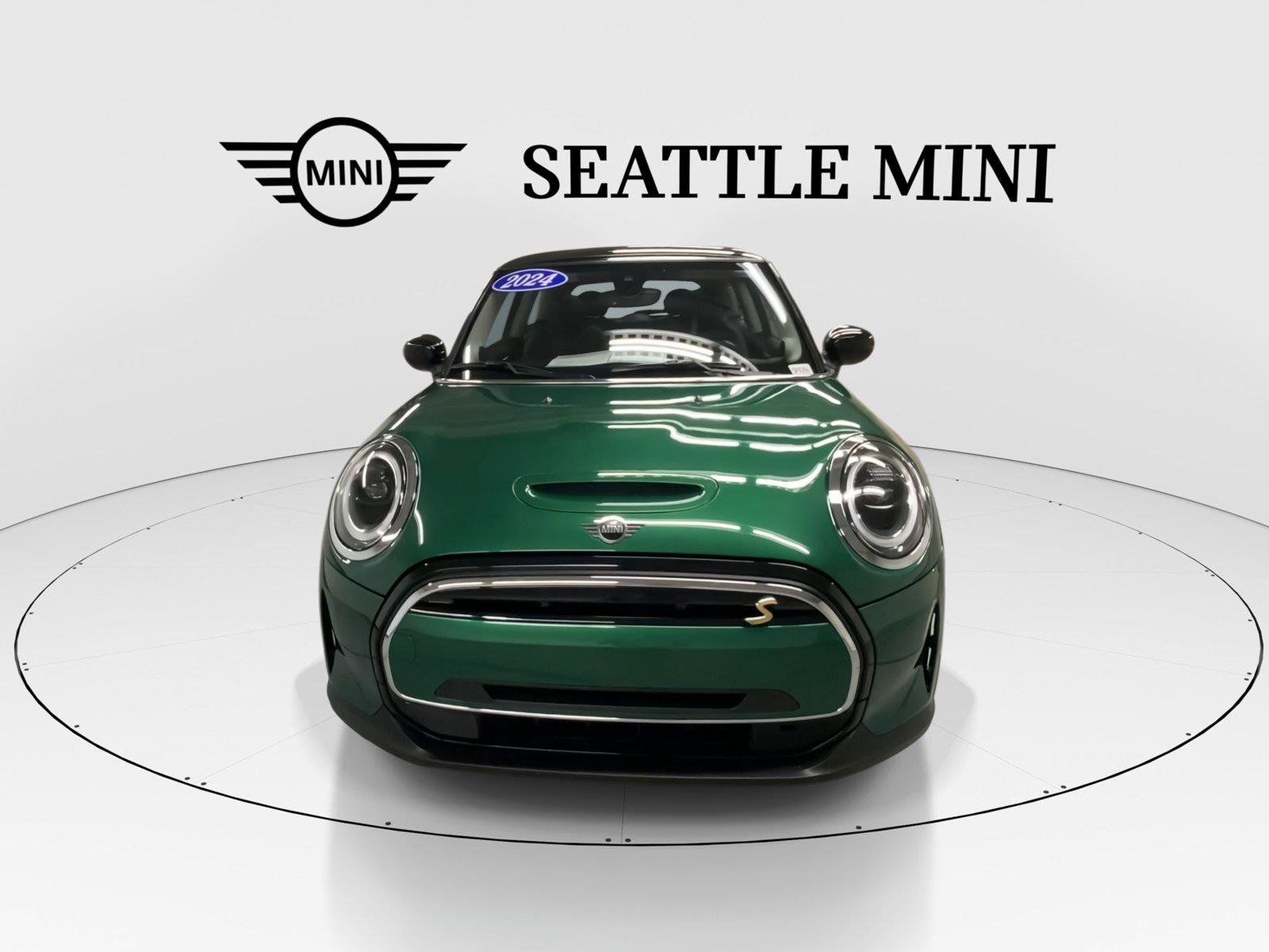 Used 2024 MINI Cooper SE FWD image 4