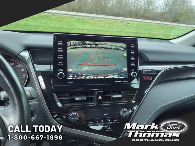 Used 2022 Toyota Camry XSE image 18