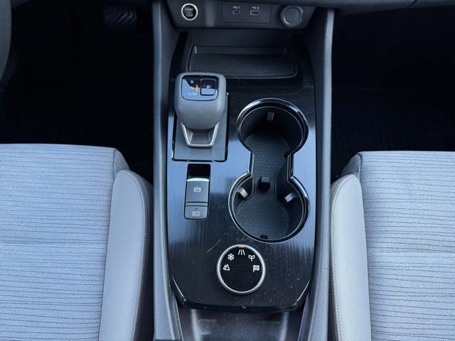 Used 2023 Nissan Rogue SV image 27