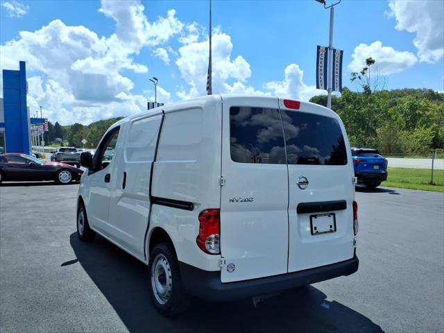 Used 2020 Nissan NV200 S FWD image 5