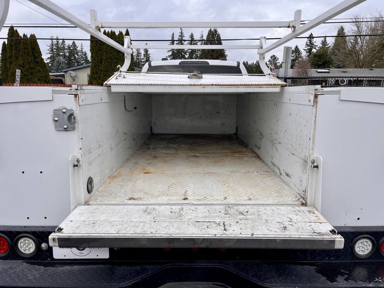 Used 2021 Ford F350 XLT image 10