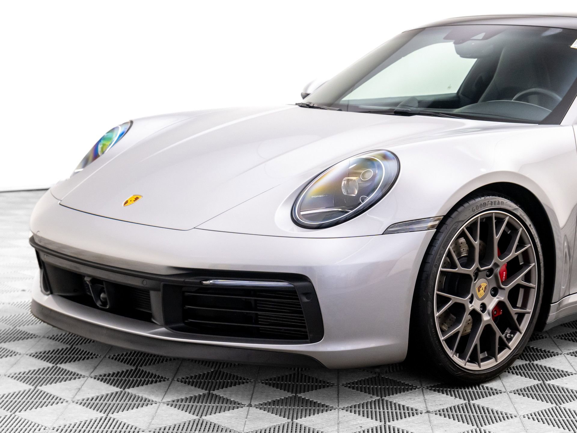 Used 2020 Porsche 911 Carrera S RWD image 37