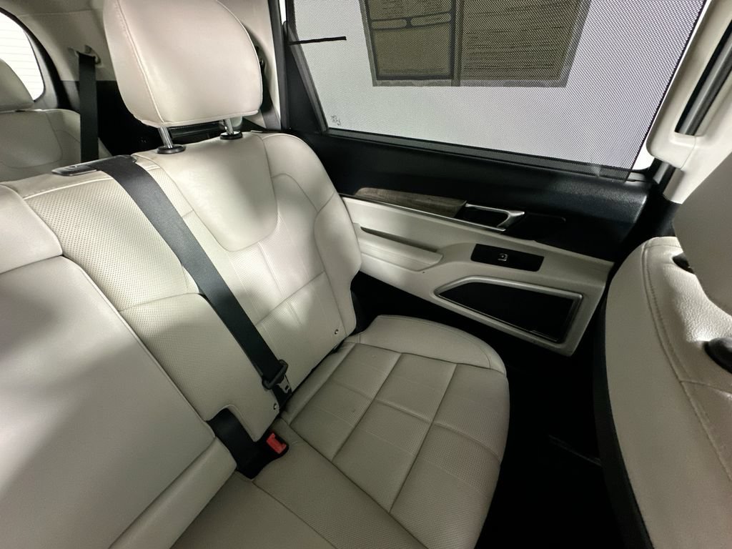 Used 2020 Kia Telluride EX FWD image 14
