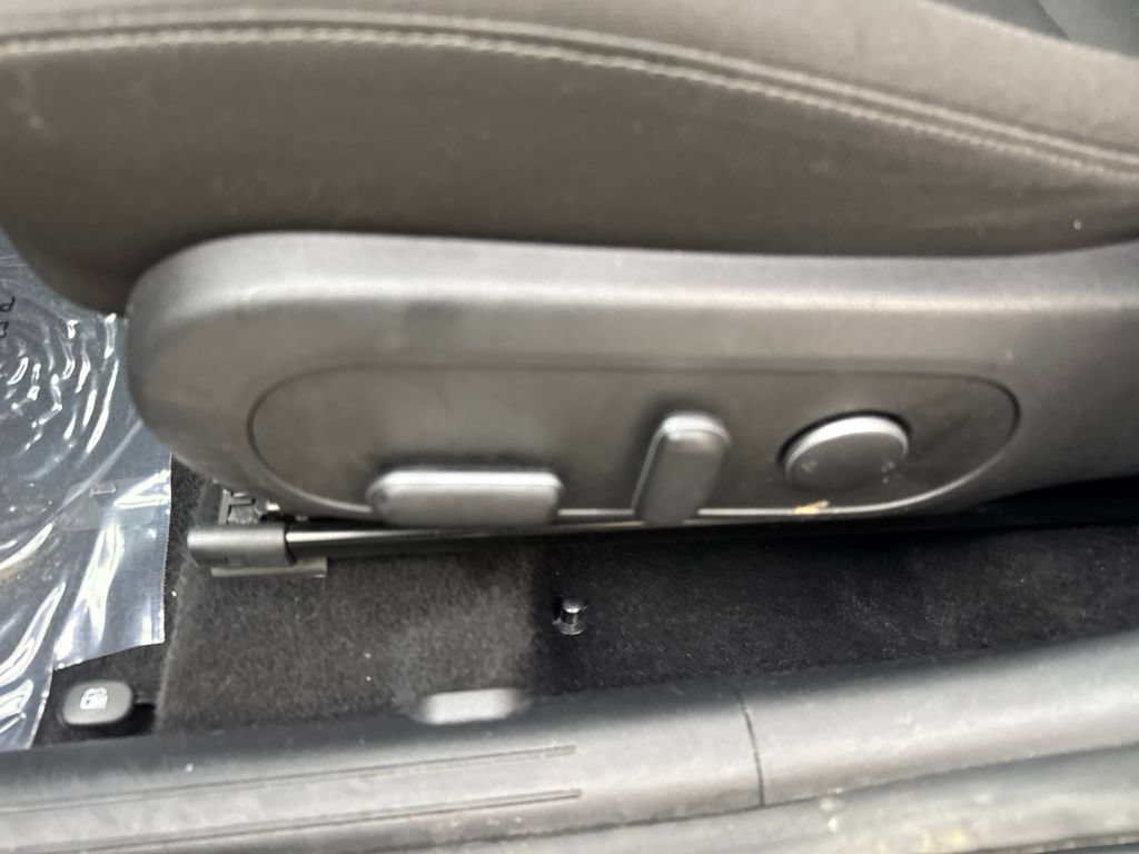 Used 2024 Hyundai Kona SEL AWD/4WD image 28