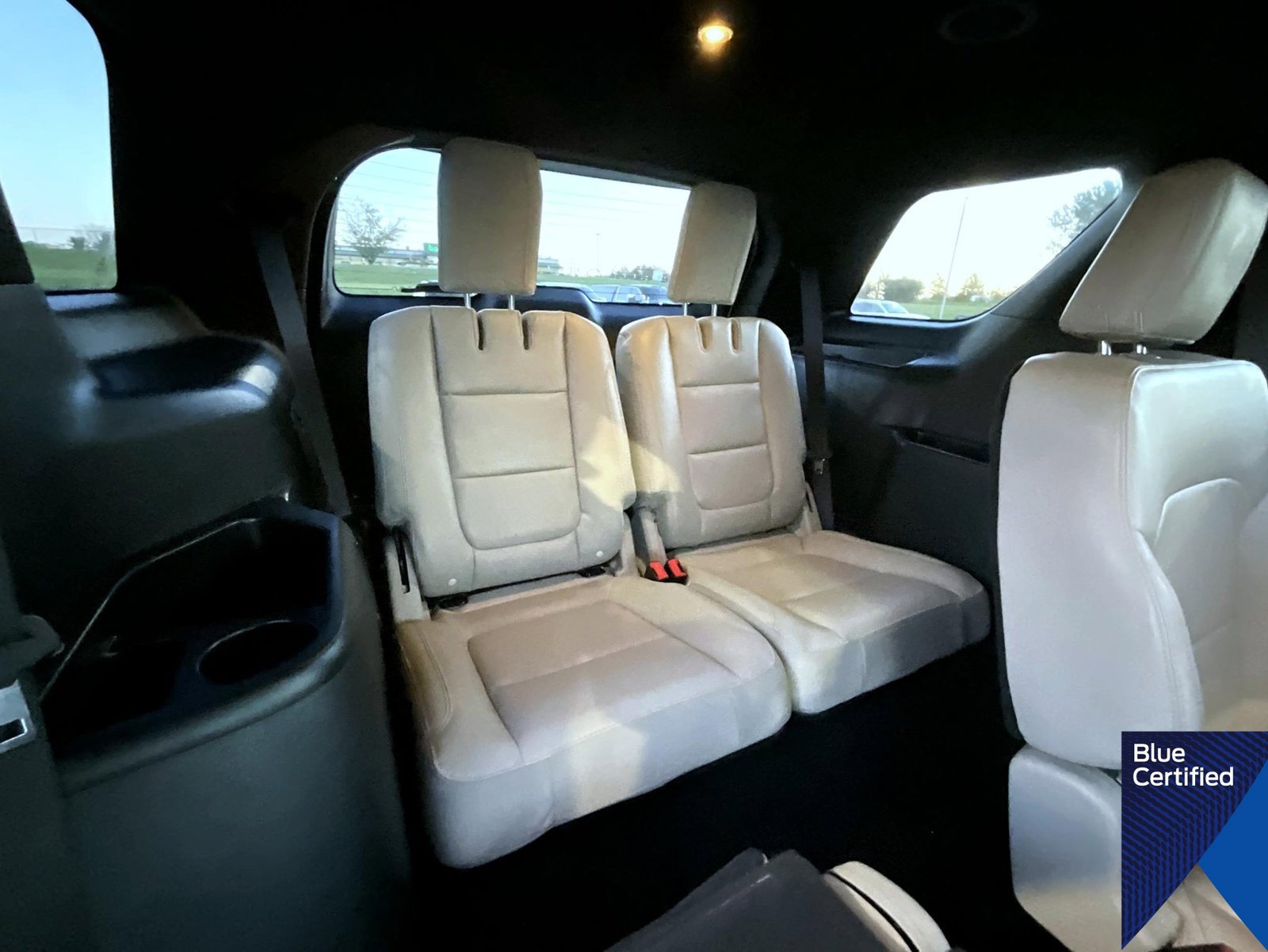 Certified 2018 Ford Explorer XLT w/ Equipment Group 202A AWD/4WD image 21
