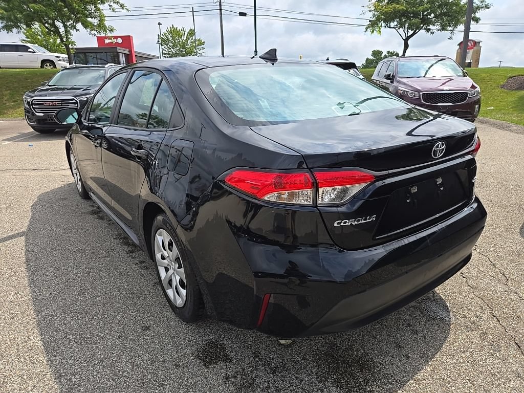 Used 2024 Toyota Corolla LE FWD image 7