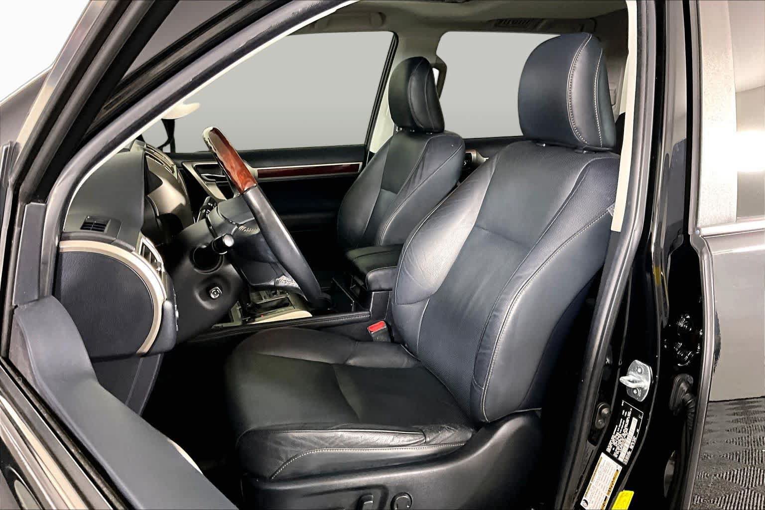Used 2019 Lexus GX 460 Premium AWD/4WD image 8