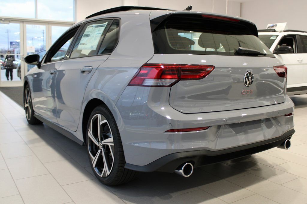 New 2026 Volkswagen GTI SE FWD image 3