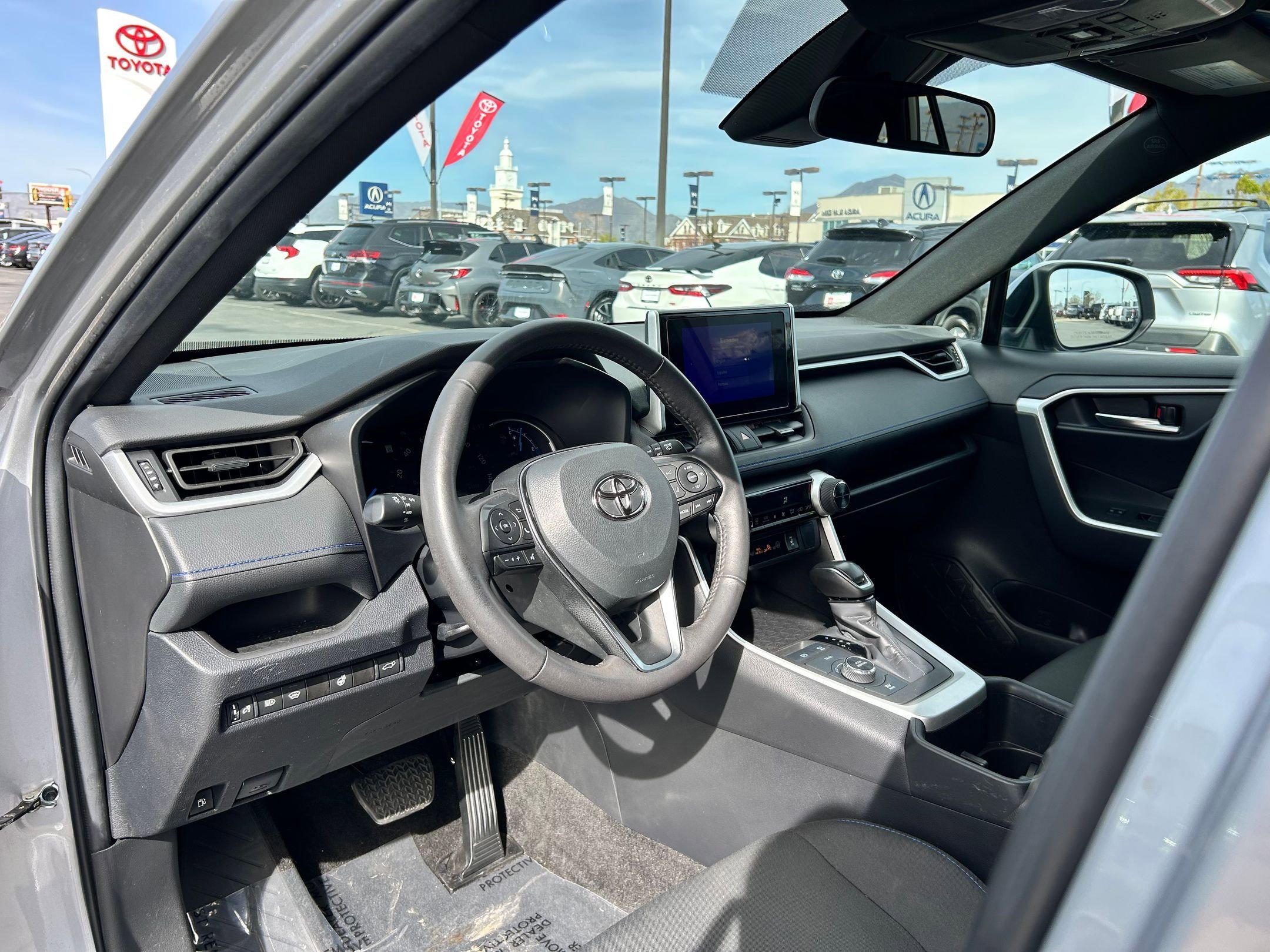 Certified 2024 Toyota RAV4 SE w/ Convenience Package image 10