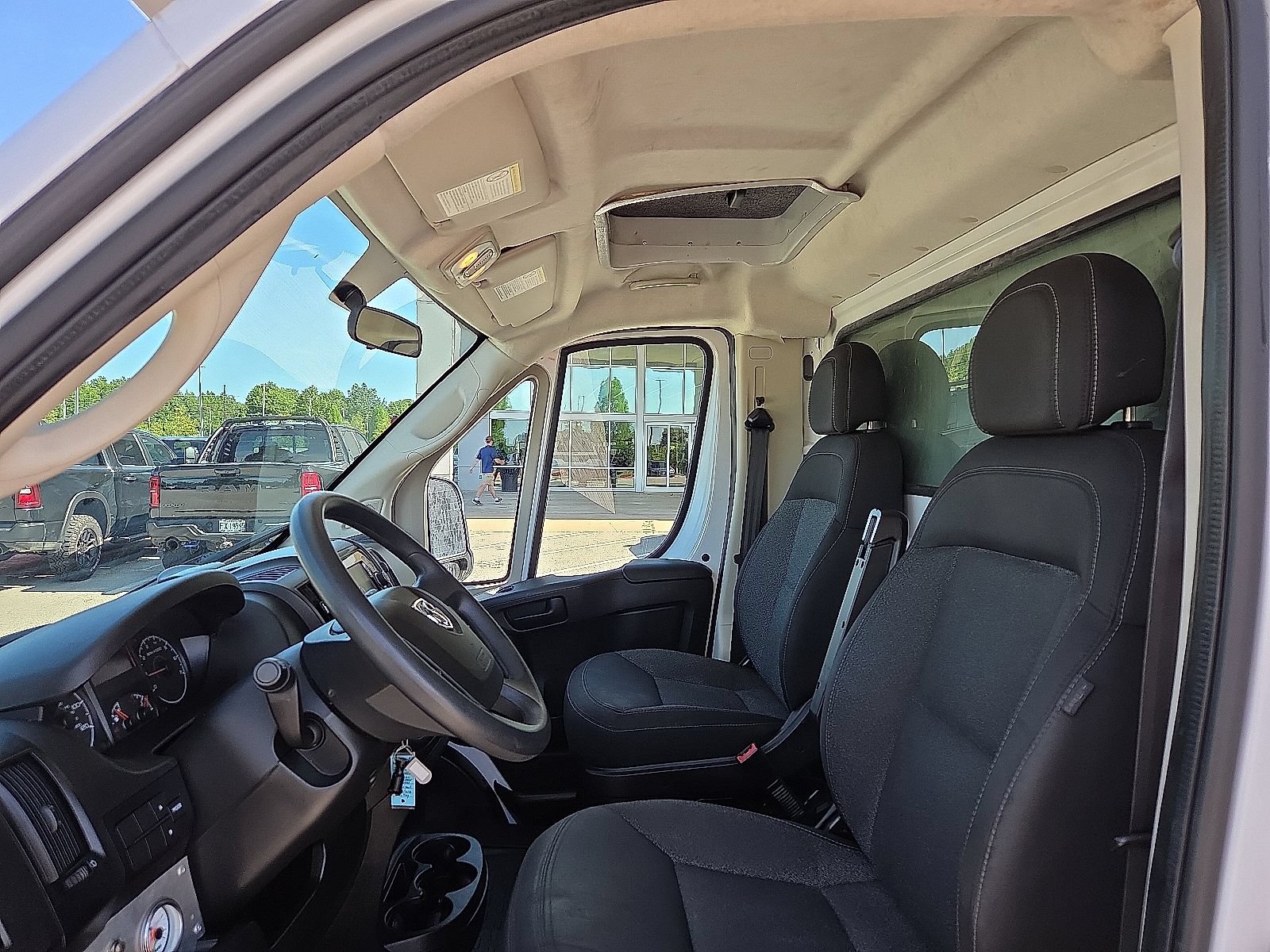 Used 2018 RAM ProMaster 3500 FWD image 12