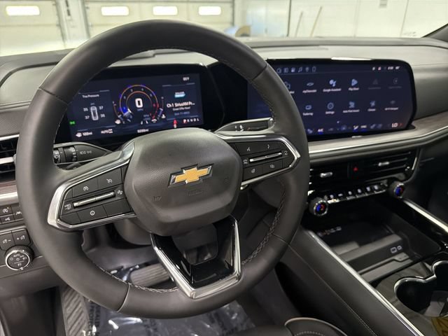 Certified 2026 Chevrolet Suburban Premier w/ Sun And Tow Package AWD/4WD image 19