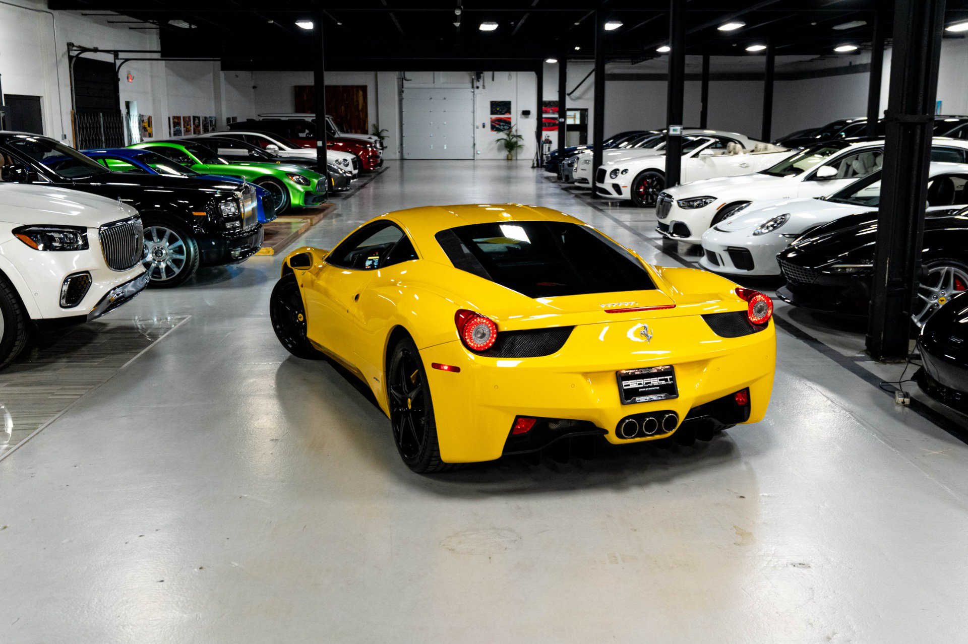 Used 2010 Ferrari 458 Italia Coupe RWD image 77
