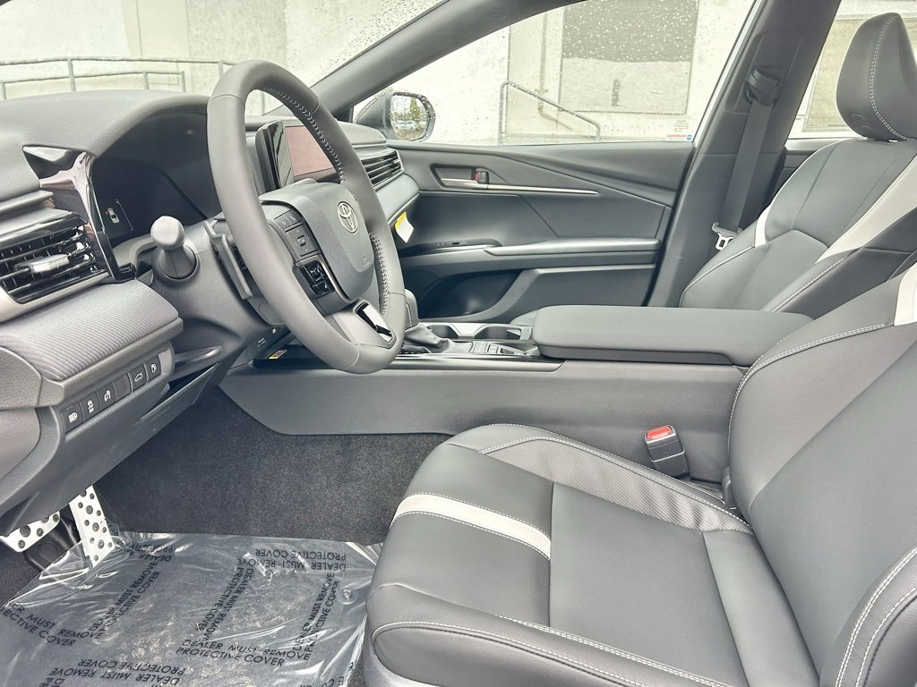 New 2026 Toyota Camry Hybrid image 10