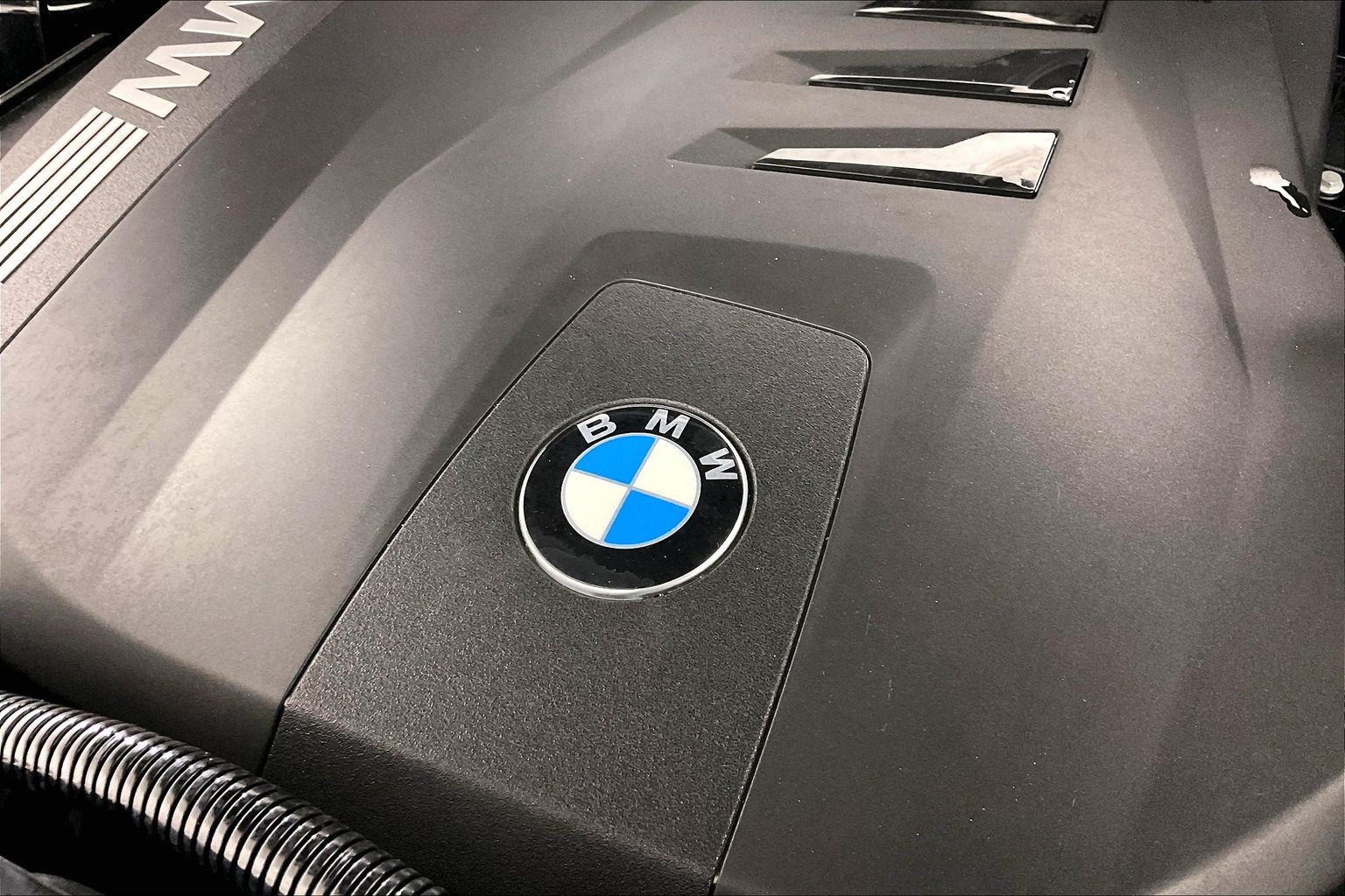Used 2024 BMW X5 xDrive40i w/ Premium Package AWD/4WD image 35