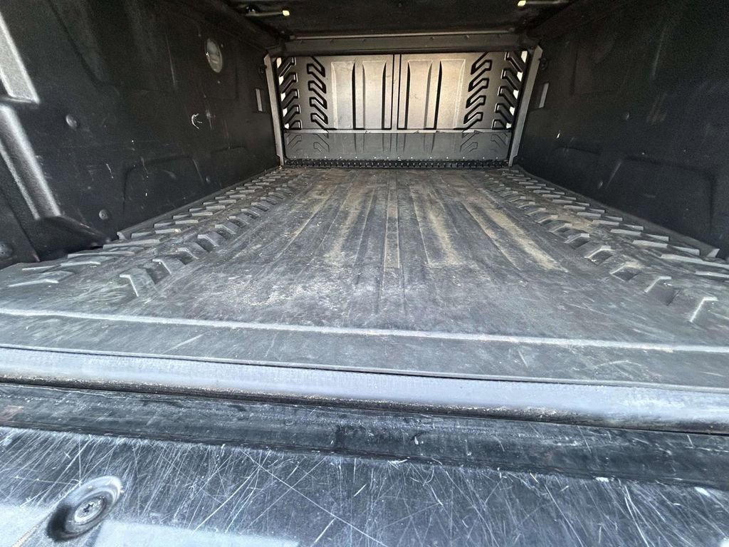 Used 2013 Chevrolet Avalanche LT w/ All-Star Edition image 15