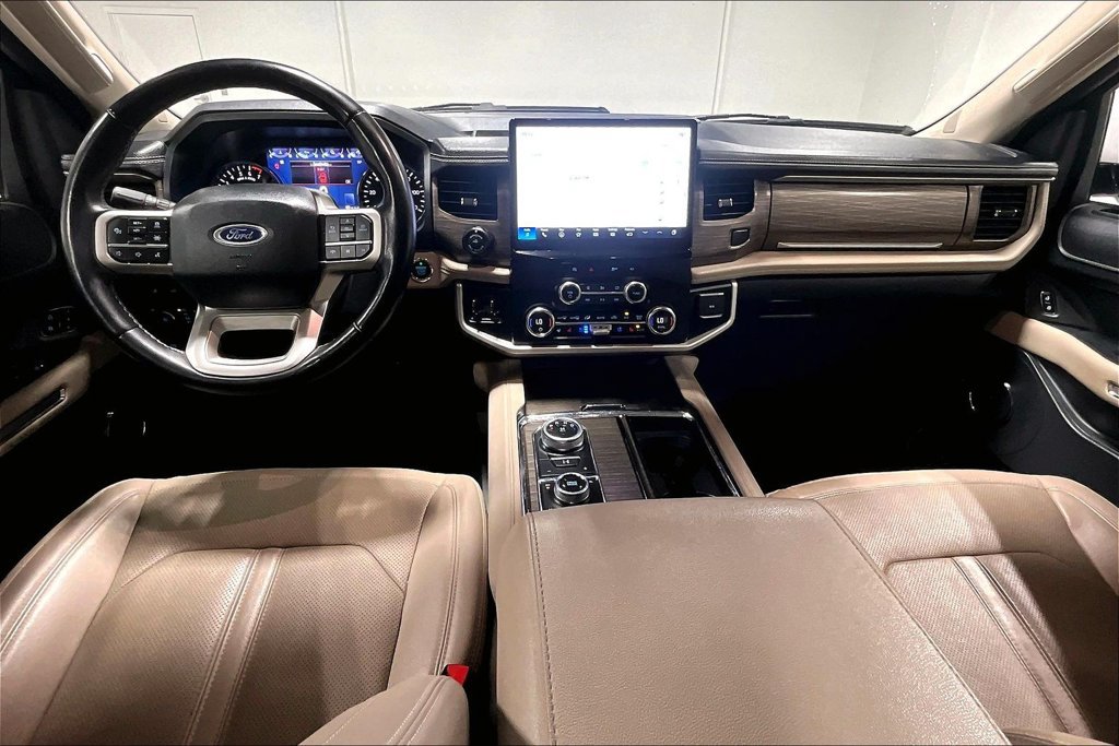 Used 2023 Ford Expedition Max Limited AWD/4WD image 17