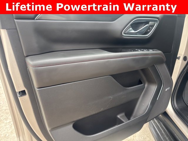 Used 2024 Chevrolet Suburban RST w/ Luxury Package image 20