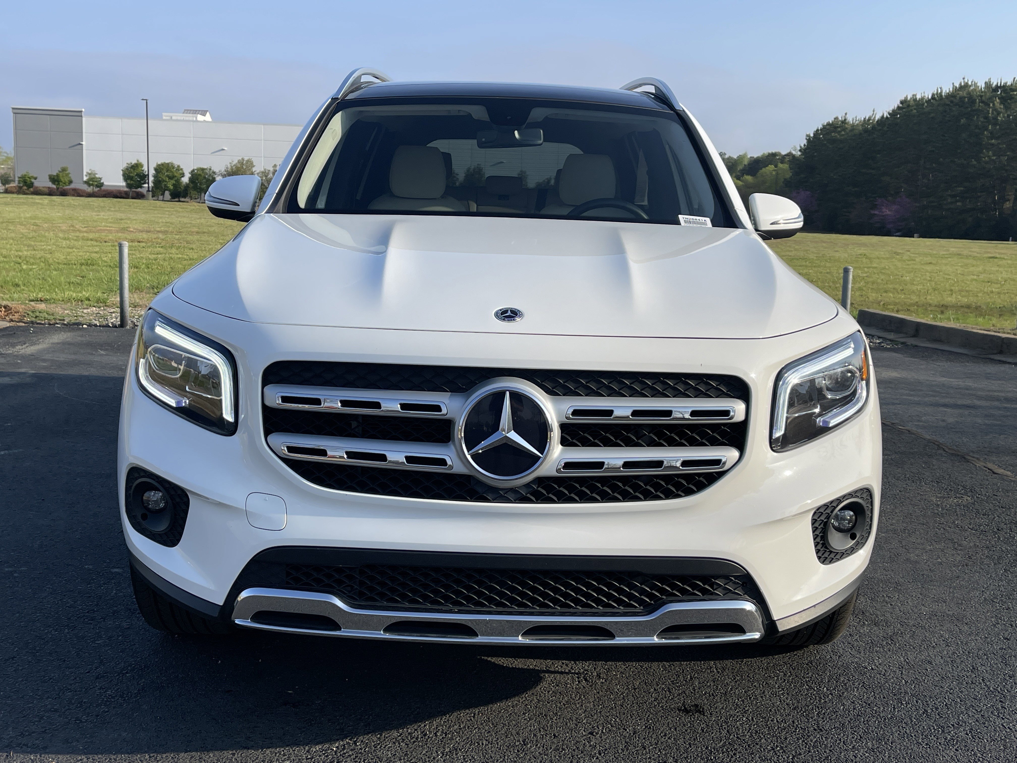 Used 2022 Mercedes-Benz GLB 250 image 3