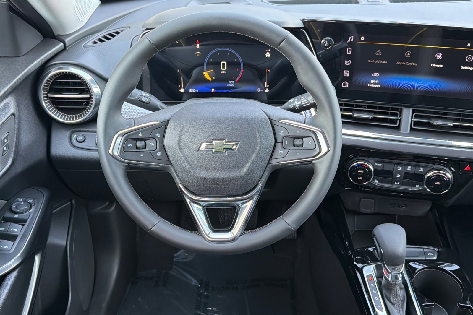 New 2026 Chevrolet Trax ACTIV w/ Driver Confidence Package FWD image 11