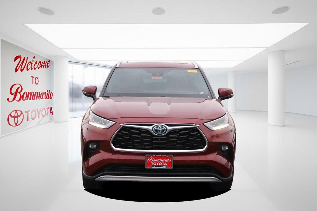 Used 2021 Toyota Highlander Platinum AWD/4WD image 4