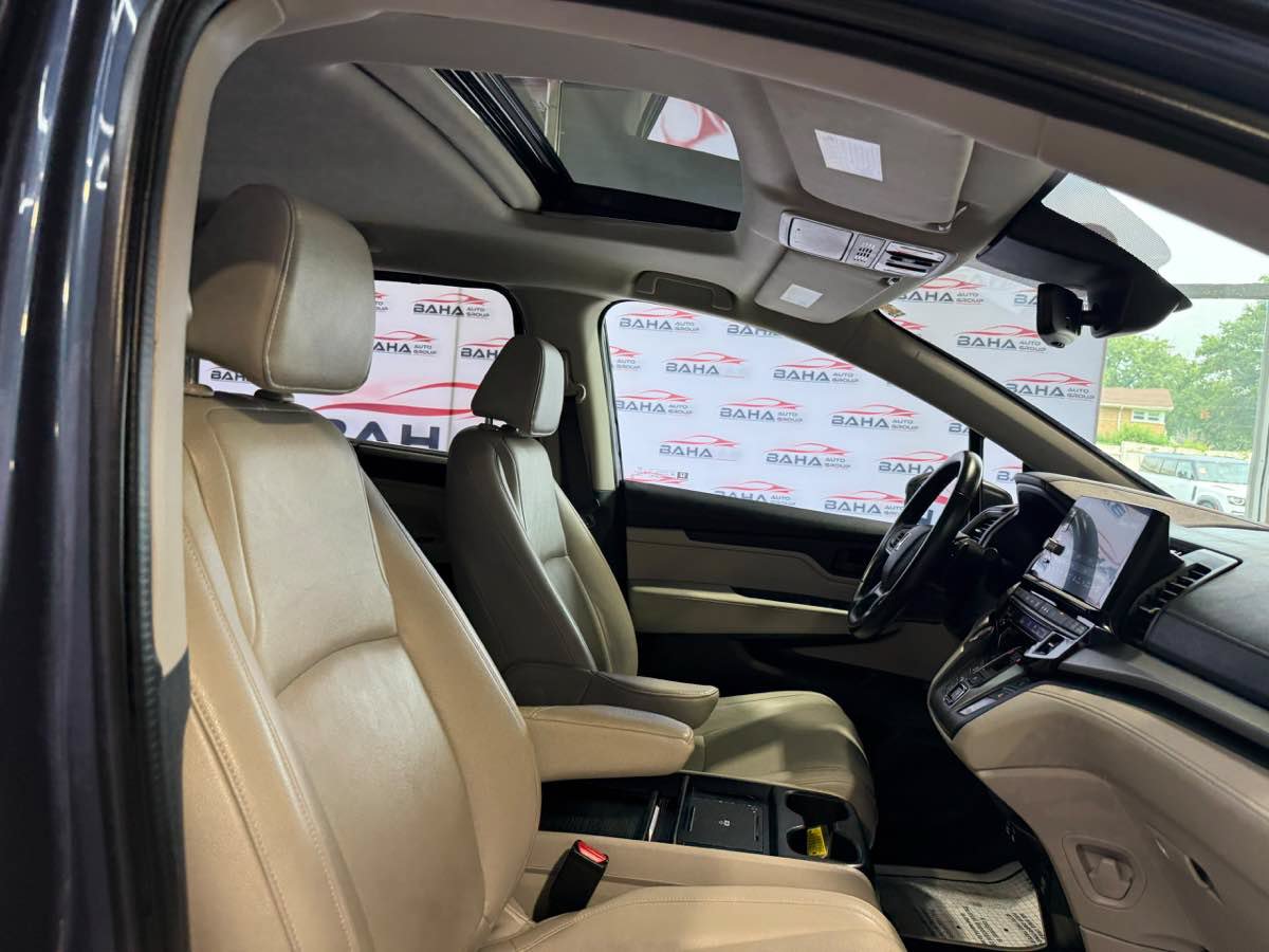 Used 2025 Honda Odyssey EX-L image 54