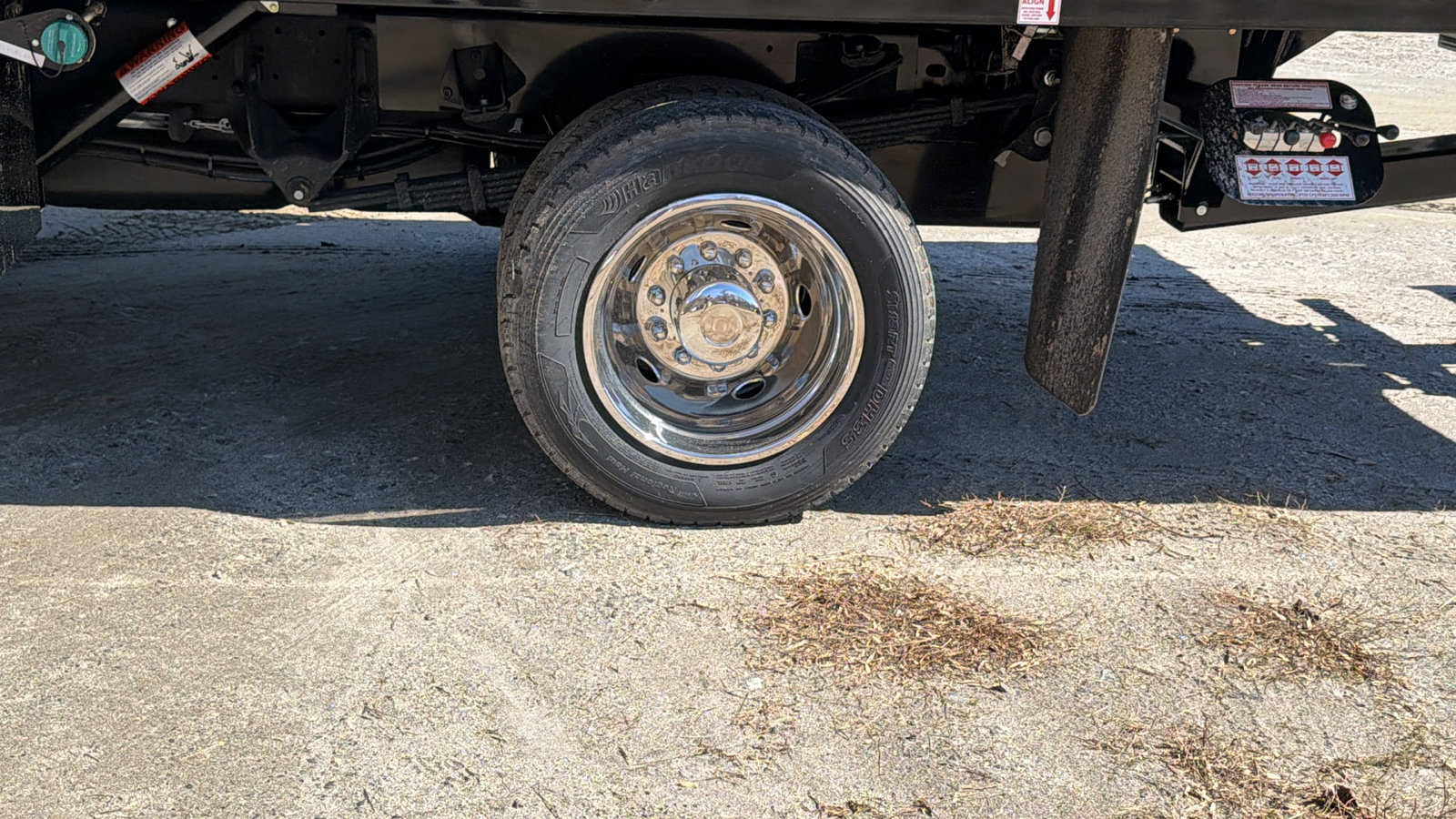 New 2025 RAM 5500 4x4 Regular Cab image 12