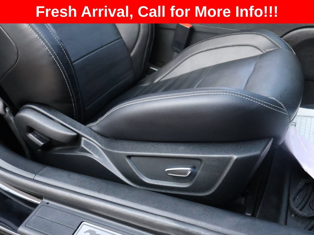 Used 2017 Ford Mustang GT Premium w/ GT Performance Package RWD image 11