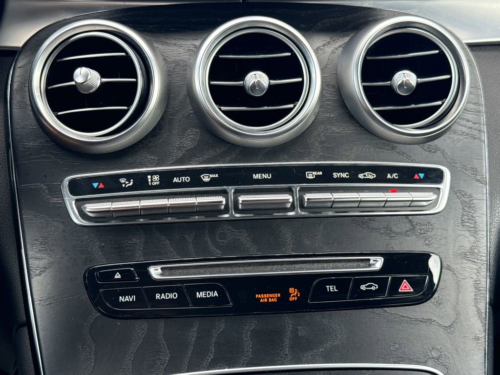 Used 2018 Mercedes-Benz GLC 300 image 20