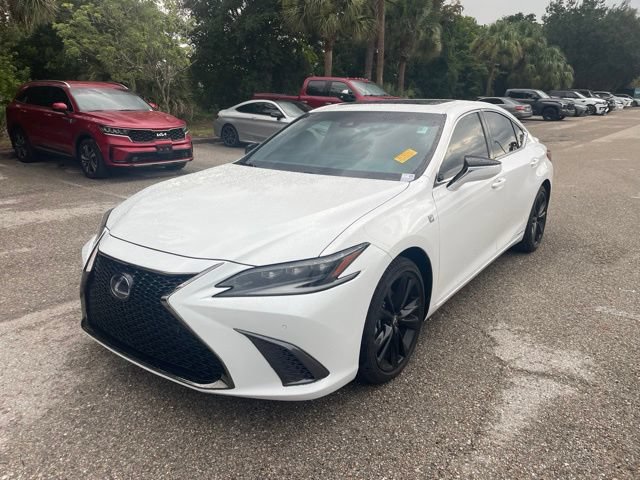 Used 2022 Lexus ES 300h F Sport w/ Accessory Package 2 FWD image 5