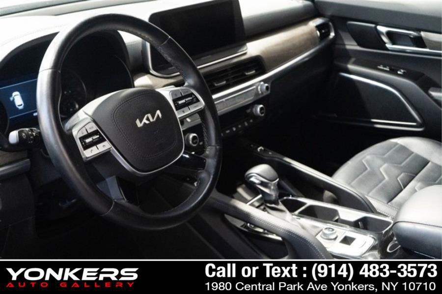 Used 2022 Kia Telluride SX w/ SX Prestige Package image 14