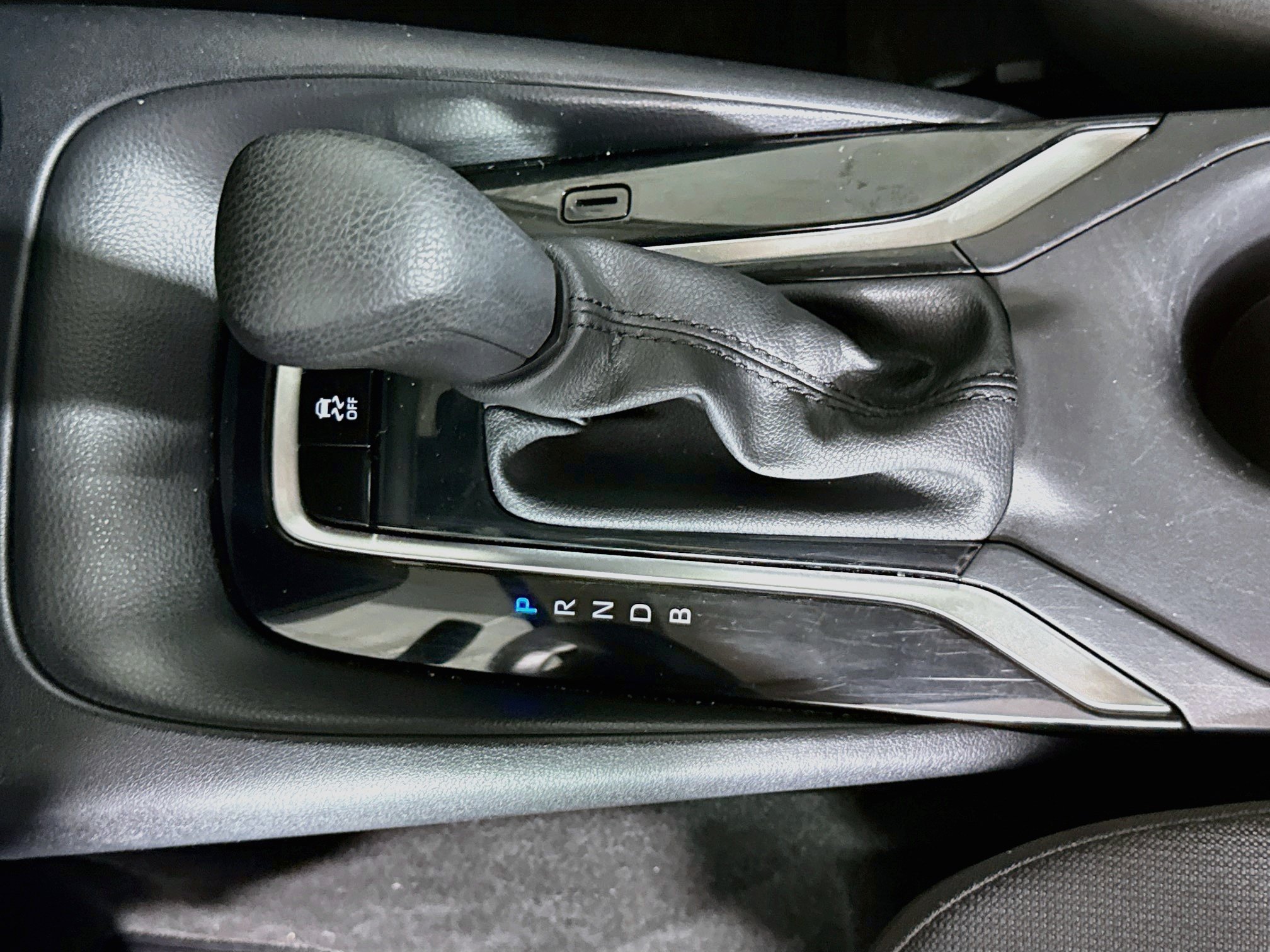 Used 2025 Toyota Corolla LE FWD image 19