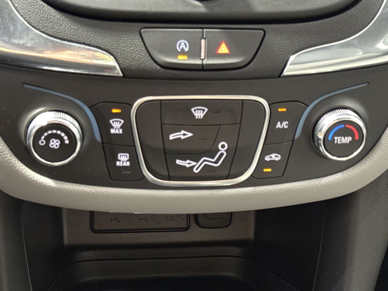 Used 2024 Chevrolet Equinox LS w/ LS Convenience Package AWD/4WD image 22
