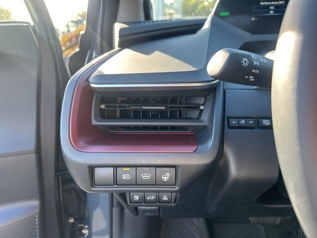 New 2026 Toyota Prius Plug-In Hybrid image 22