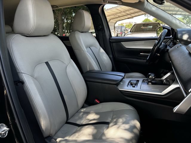 Used 2024 MAZDA CX-90 3.3 Turbo w/ Preferred Package AWD/4WD image 31