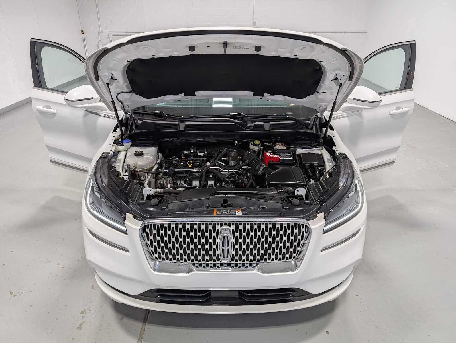 Certified 2022 Lincoln Corsair Reserve image 13