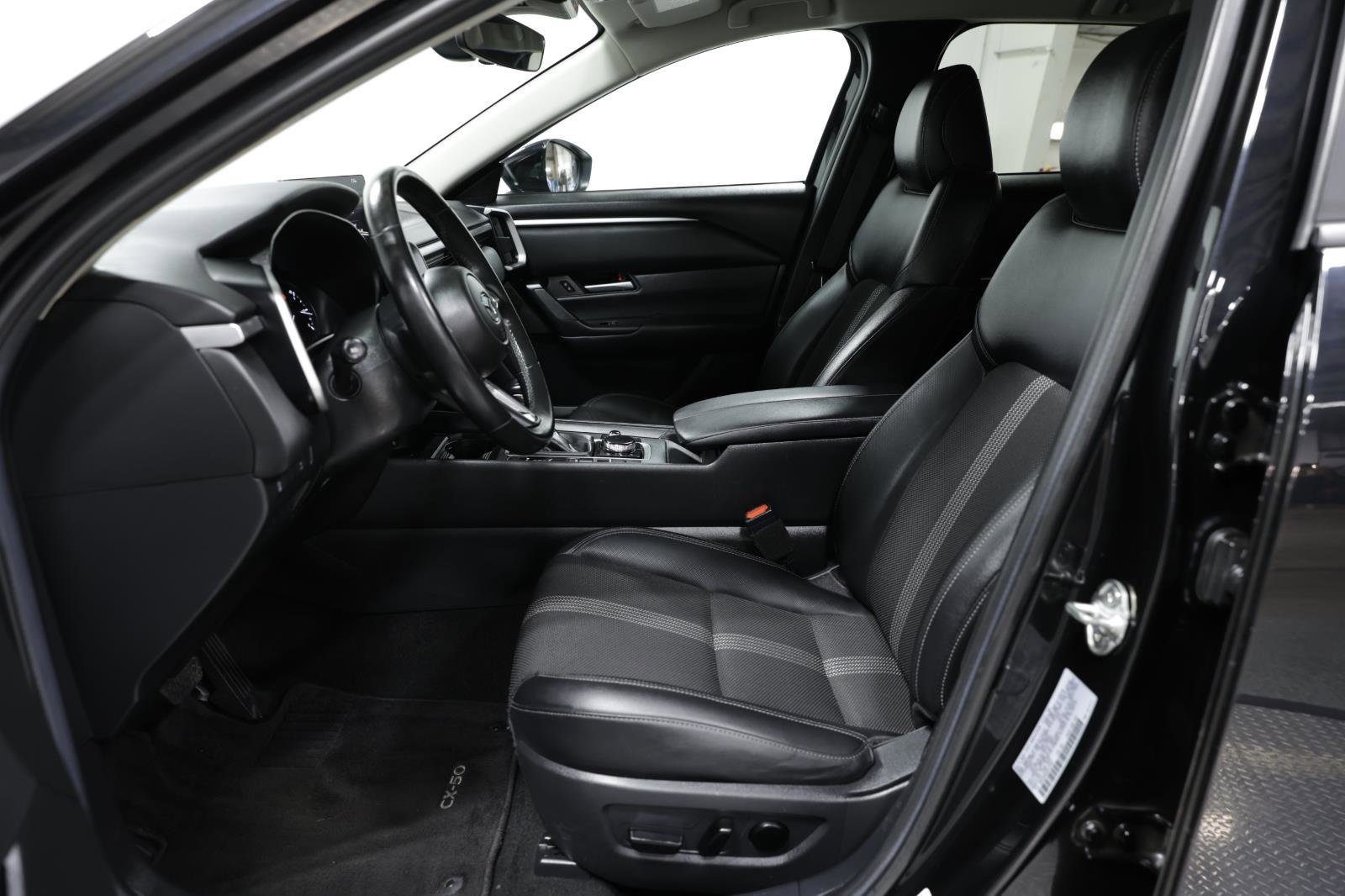 Used 2024 MAZDA CX-50 AWD 2.5 S w/ Preferred Package image 25