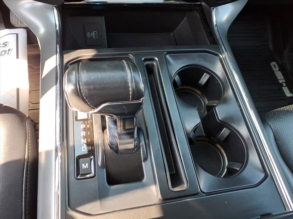 Used 2021 Ford F150 Lariat w/ Equipment Group 502A High image 14