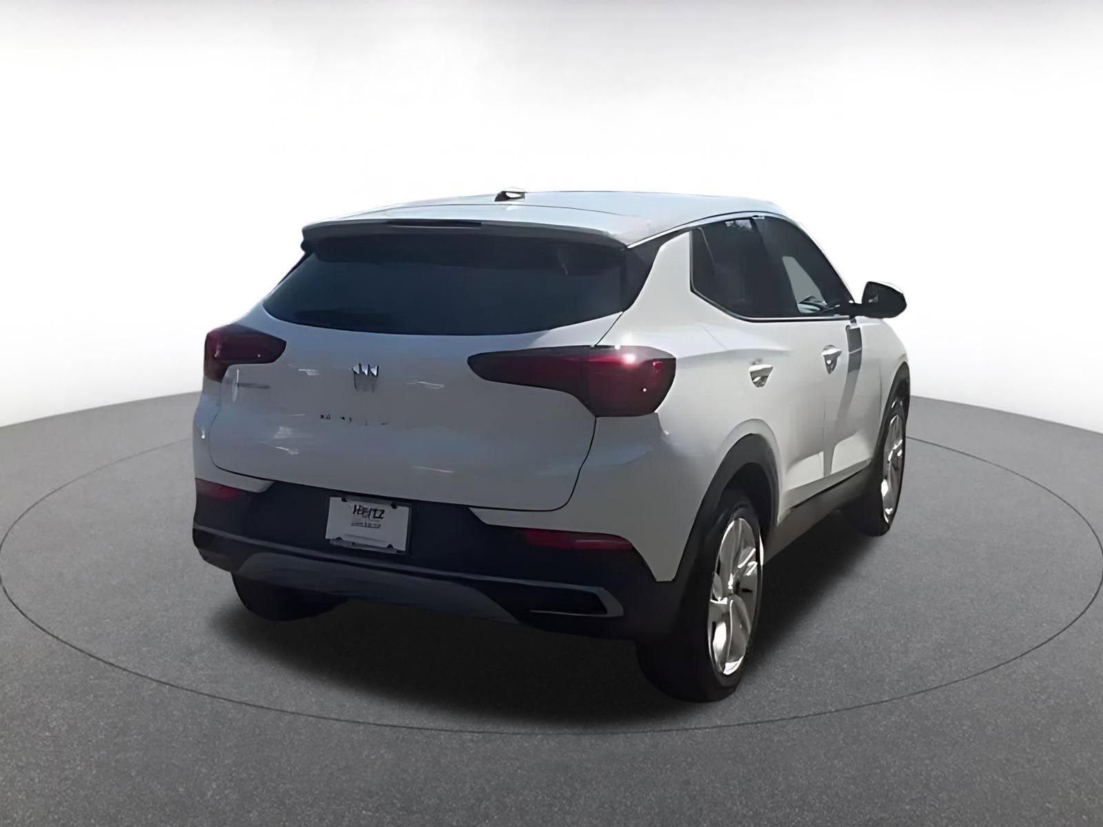 Used 2025 Buick Encore GX Preferred FWD image 14
